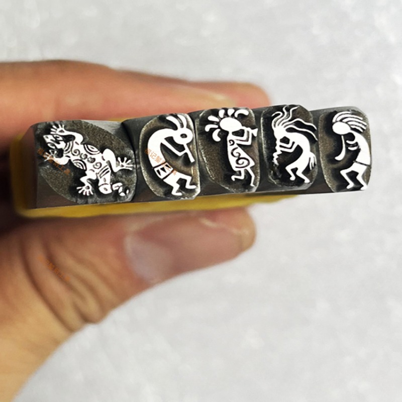 Outil d'estampage en métal de  - Leatherwork Embossing avis et prix