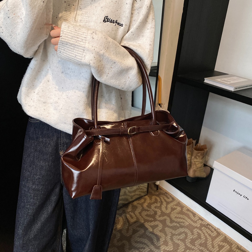Huile d'hiver en cuir PU Hobo  - Leather Work Handbags avis et prix